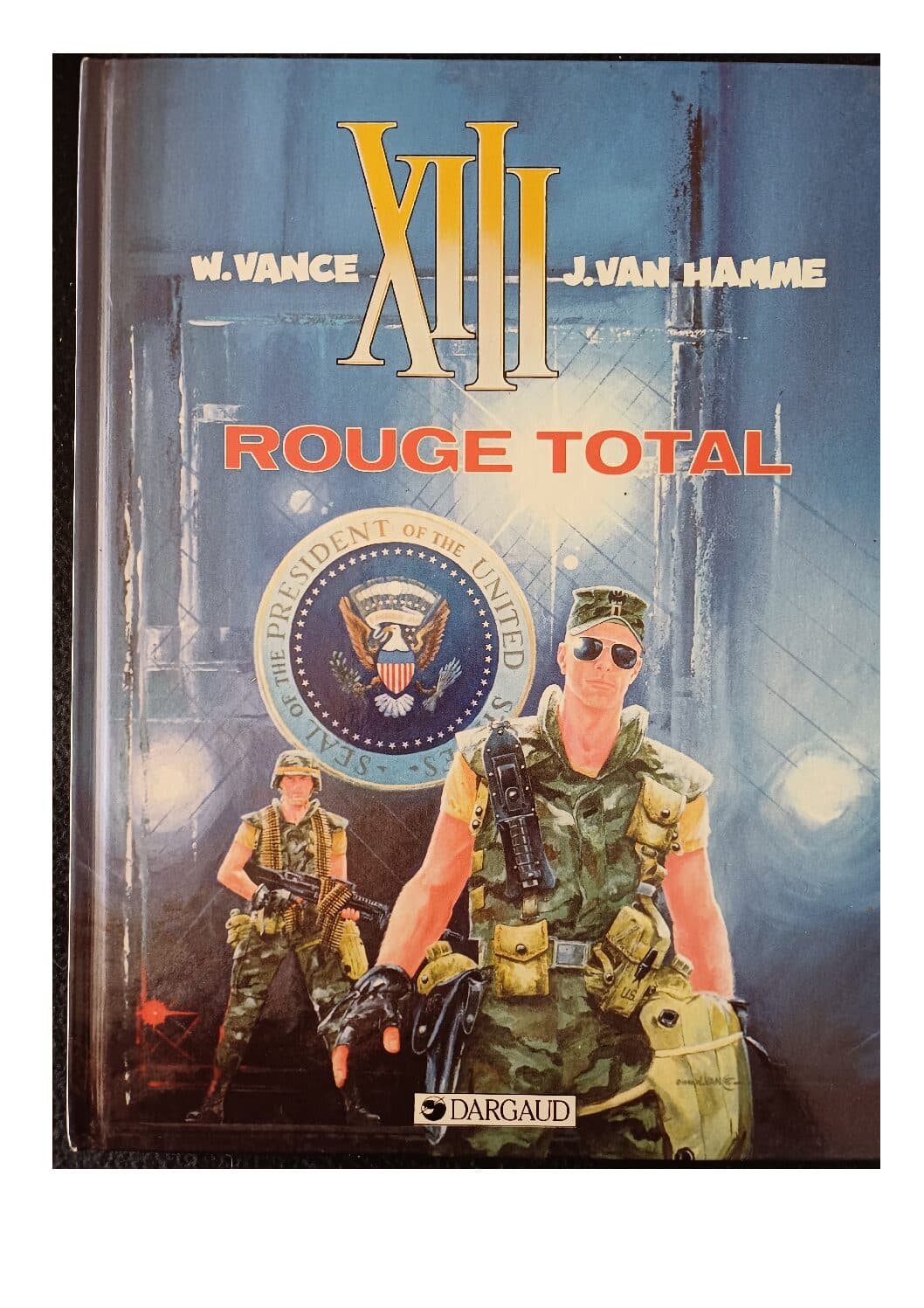 XIII TOME 5 - ROUGE TOTAL